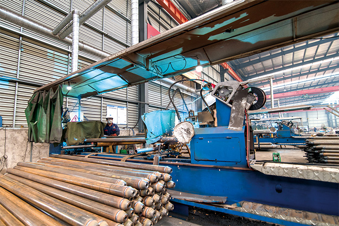 海东网架杆件自动焊接